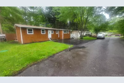 6 Blue Jay Lane, Hyde Park, NY 12538 - Photo 21