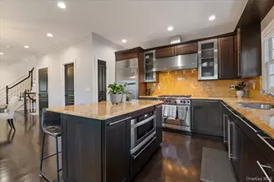 32 The Preserve, Woodbury, NY 11797 - Photo 11