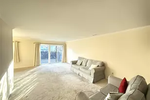 1801 Holly Walk, Poughkeepsie, NY 12603 - Photo 7