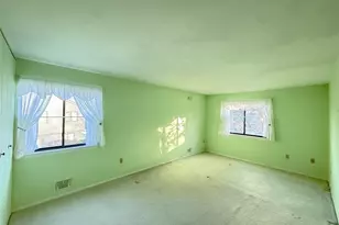 1801 Holly Walk, Poughkeepsie, NY 12603 - Photo 13