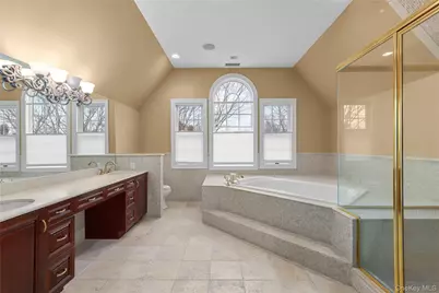 18 Shelley Lane, West Harrison, NY 10604 - Photo 23