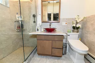 2688 Rosebud Ave, Merrick, NY 11566 - Photo 25