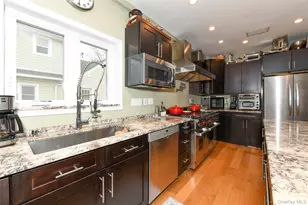 2688 Rosebud Ave, Merrick, NY 11566 - Photo 15