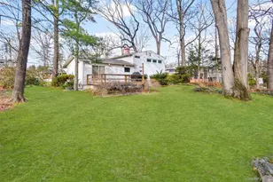 25 Woodhollow Ln, New Rochelle, NY 10804 - Photo 27