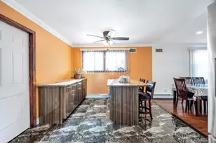 296 Burkhard Ave, Mineola, NY 11501 - Photo 19