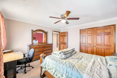 296 Burkhard Avenue, Mineola, NY 11501 - Photo 27