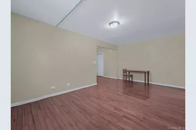 44-05 Macnish Street #1B, Elmhurst, NY 11373 - Photo 7