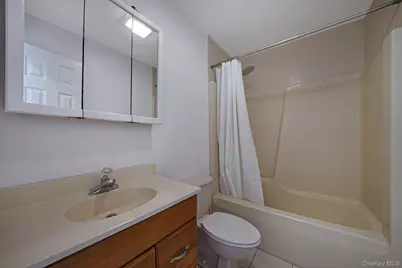 100 E 7th Street, Deer Park, NY 11729 - Photo 11