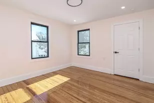 85 Webster Ave, Port Washington, NY 11050 - Photo 17