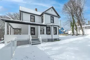 85 Webster Ave, Port Washington, NY 11050 - Photo 23