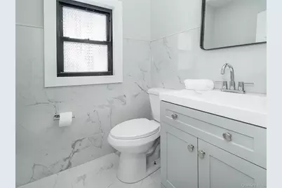 85 Webster Avenue, Port Washington, NY 11050 - Photo 15