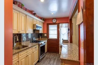 80-56 164th Street, Jamaica, NY 11432 - Photo 7