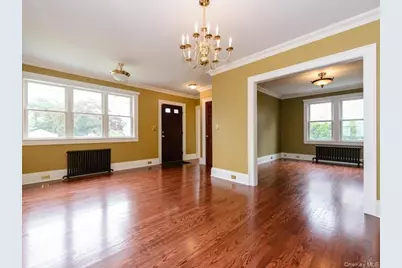 35 Birch Street, Locust Valley, NY 11560 - Photo 3