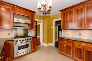 35 Birch St, Locust Valley, NY 11560 - Photo 9