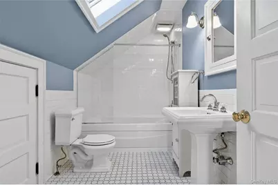 35 Birch Street, Locust Valley, NY 11560 - Photo 27