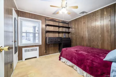 2934 Kinloch Road, Wantagh, NY 11793 - Photo 19