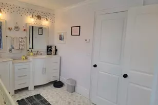 9 Floral Ln, Saint James, NY 11780 - Photo 15