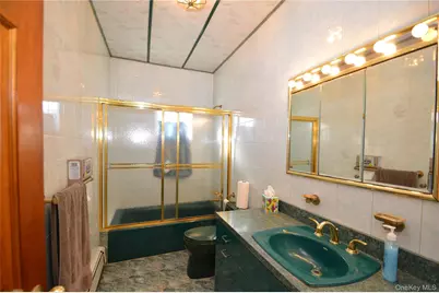 6348 83rd Street, Middle Village, NY 11379 - Photo 7