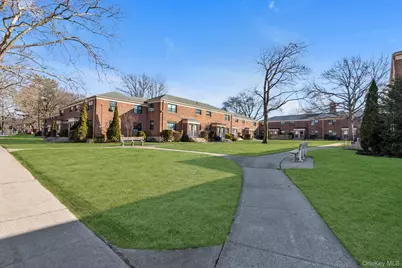 220-32 73rd Avenue #21B1, Bayside, NY 11364 - Photo 13