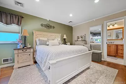 1356 Blue Spruce Lane, Wantagh, NY 11793 - Photo 25