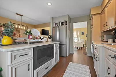1356 Blue Spruce Lane, Wantagh, NY 11793 - Photo 17