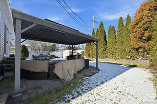 1356 Blue Spruce Ln, Wantagh, NY 11793 - Photo 33