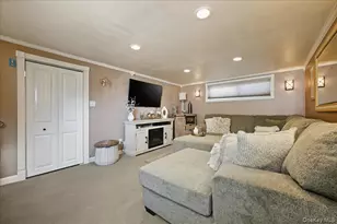 1356 Blue Spruce Ln, Wantagh, NY 11793 - Photo 21