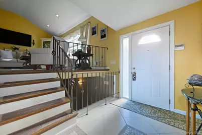 1356 Blue Spruce Lane, Wantagh, NY 11793 - Photo 5