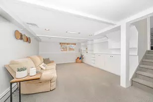 3738 Regent Ln, Wantagh, NY 11793 - Photo 19
