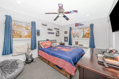 3738 Regent Lane, Wantagh, NY 11793 - Photo 15