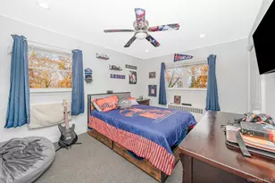 3738 Regent Ln, Wantagh, NY 11793 - Photo 15