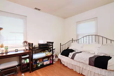 5 Wintergreen Drive, Coram, NY 11727 - Photo 15