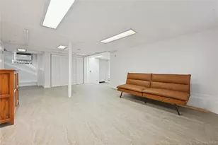 109 Longworth Ave, Woodmere, NY 11598 - Photo 23