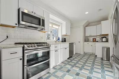 109 Longworth Avenue, Woodmere, NY 11598 - Photo 13