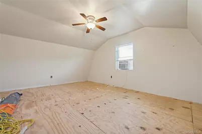 109 Longworth Avenue, Woodmere, NY 11598 - Photo 25