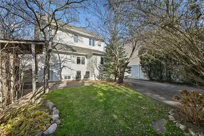 109 Longworth Avenue, Woodmere, NY 11598 - Photo 31