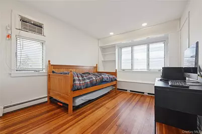 109 Longworth Avenue, Woodmere, NY 11598 - Photo 17
