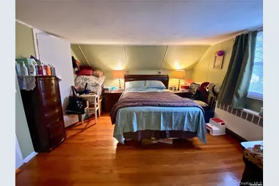 117 Blydenburg Avenue, Smithtown, NY 11787 - Photo 17