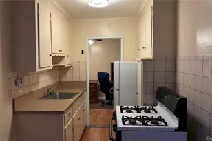 33-26 92nd St, Jackson Heights, NY 11372 - Photo 7