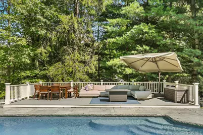 276 Quaker Road, Chappaqua, NY 10514 - Photo 9