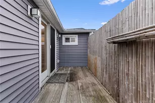 33 Kent Rd, Island Park, NY 11561 - Photo 17