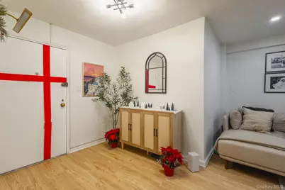 209-25 18th Avenue #3F, Bayside, NY 11360 - Photo 5