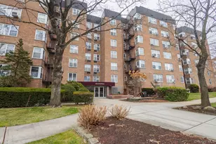 209-25 18th Ave, Bayside, NY 11360 - Photo 25