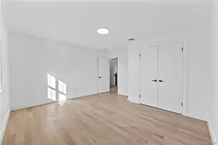 33-07 153rd St, Flushing, NY 11354 - Photo 23