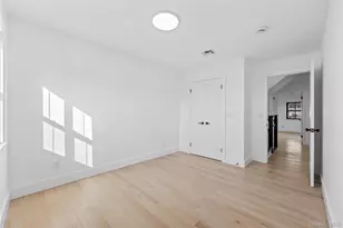 33-07 153rd St, Flushing, NY 11354 - Photo 25