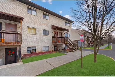 26 Cooper Road #715, Poughkeepsie, NY 12603 - Photo 3