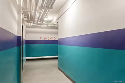 73-12 35th Avenue #D43, Jackson Heights, NY 11372 - Photo 13