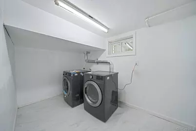 8703 168th Place, Jamaica, NY 11432 - Photo 41