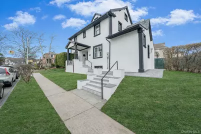 8703 168th Place, Jamaica, NY 11432 - Photo 3