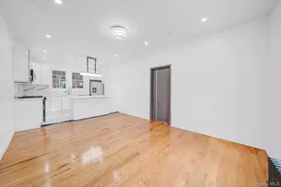 87-03 168th Pl, Jamaica, NY 11432 - Photo 5